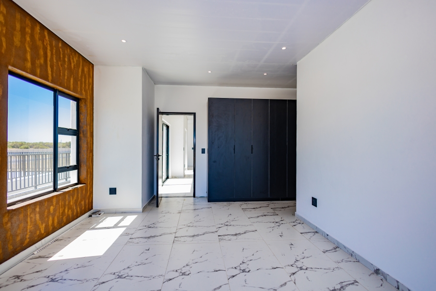 4 Bedroom Property for Sale in Sandown Western Cape